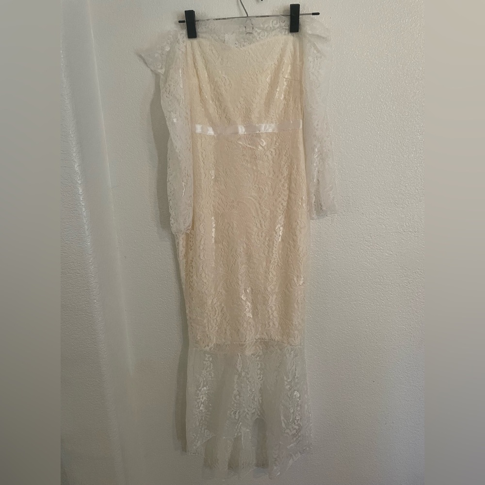 BRAND NEW ✨ Lace Midi Dress- S